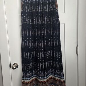 Chic Patterned Maxi Skirt in Navy